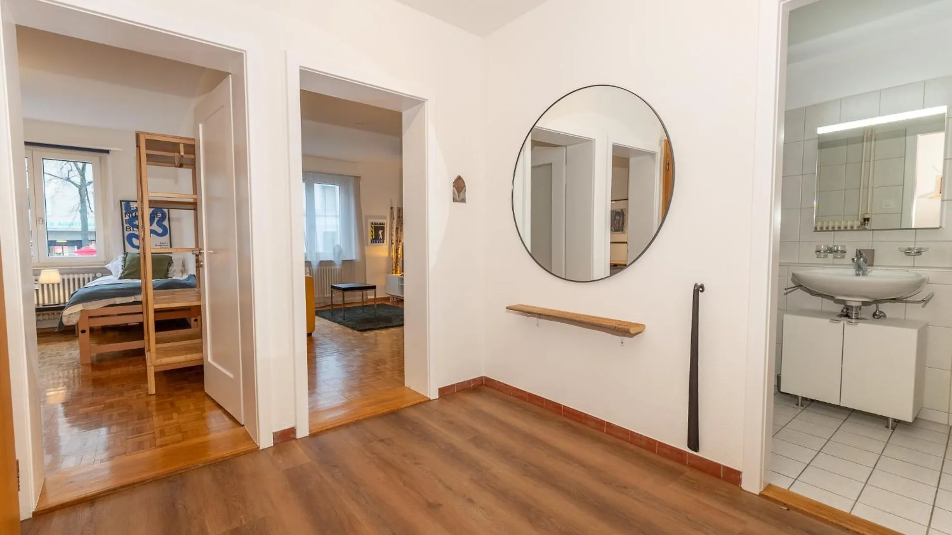 Jungstay Apartments Central בזל